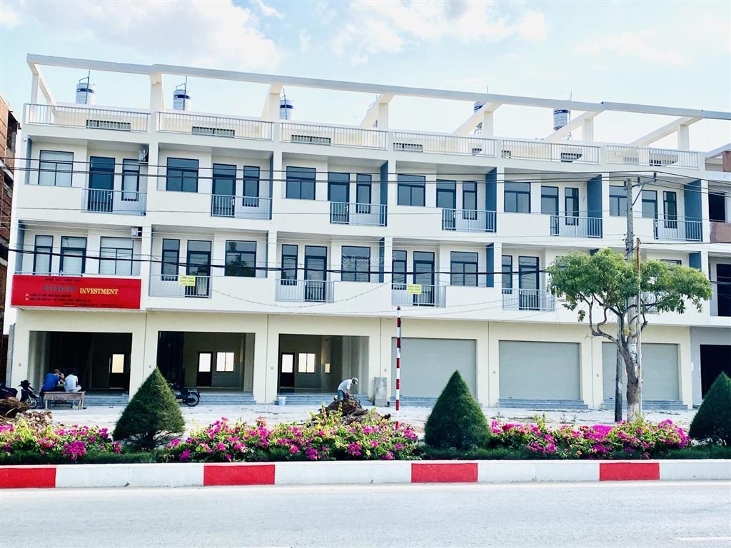 Bán gấp shophouse tại khu phố chợ long điền, 4,5 tỷ, dtsd 320 m2