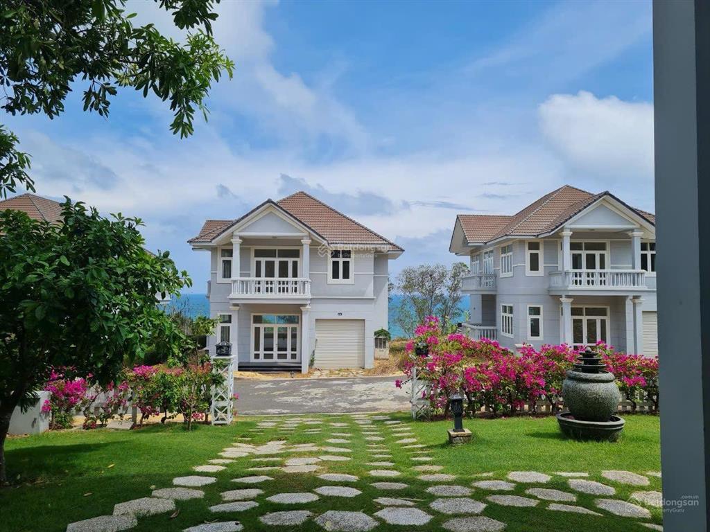 Bán biệt thự sea links mũi né view biển dãy s view biển gần hotel sân golf