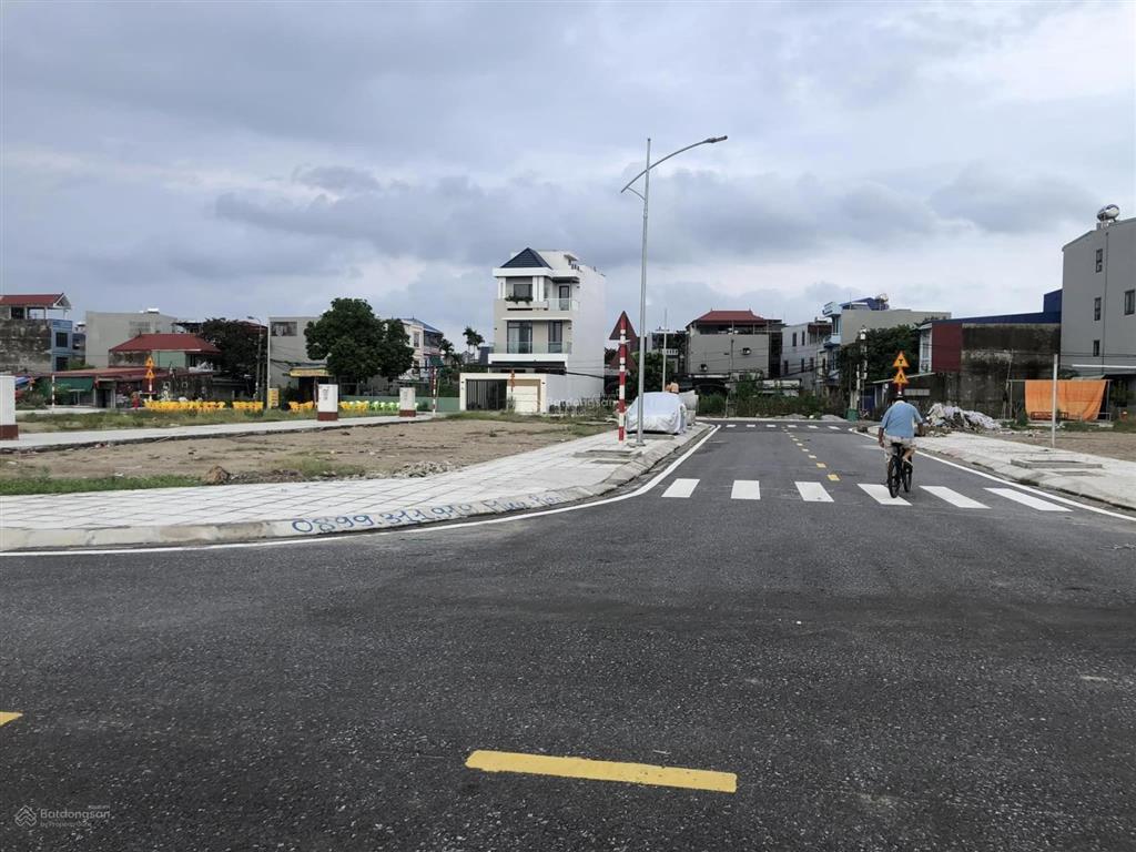 Bán 55m2 đất tđc phương khê giá 3.4 tỷ vị trí đẹp, không lầm lỗi. 0849 621 ***
