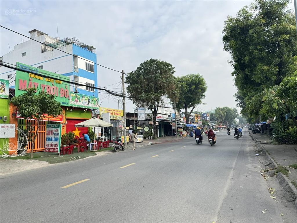Bán kho mặt tiền ngô chí quốc, đối diện kcx linh trung 2 tặng kho đang cho thuê sẵn dòng tiền