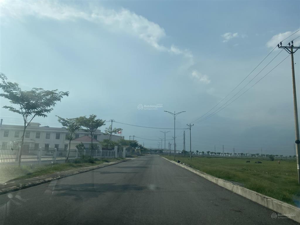 Chuyển nhượng 3100m2 đất tmdv tại đường chính bãi tắm thịnh long