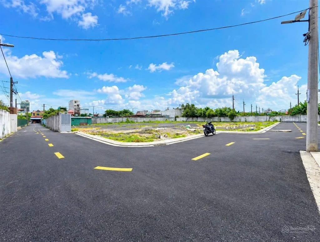 Bán lô đất 1 sẹc đường an phú đông 9 ngay công an phường an phú đông giá chỉ 3,75 tỷ