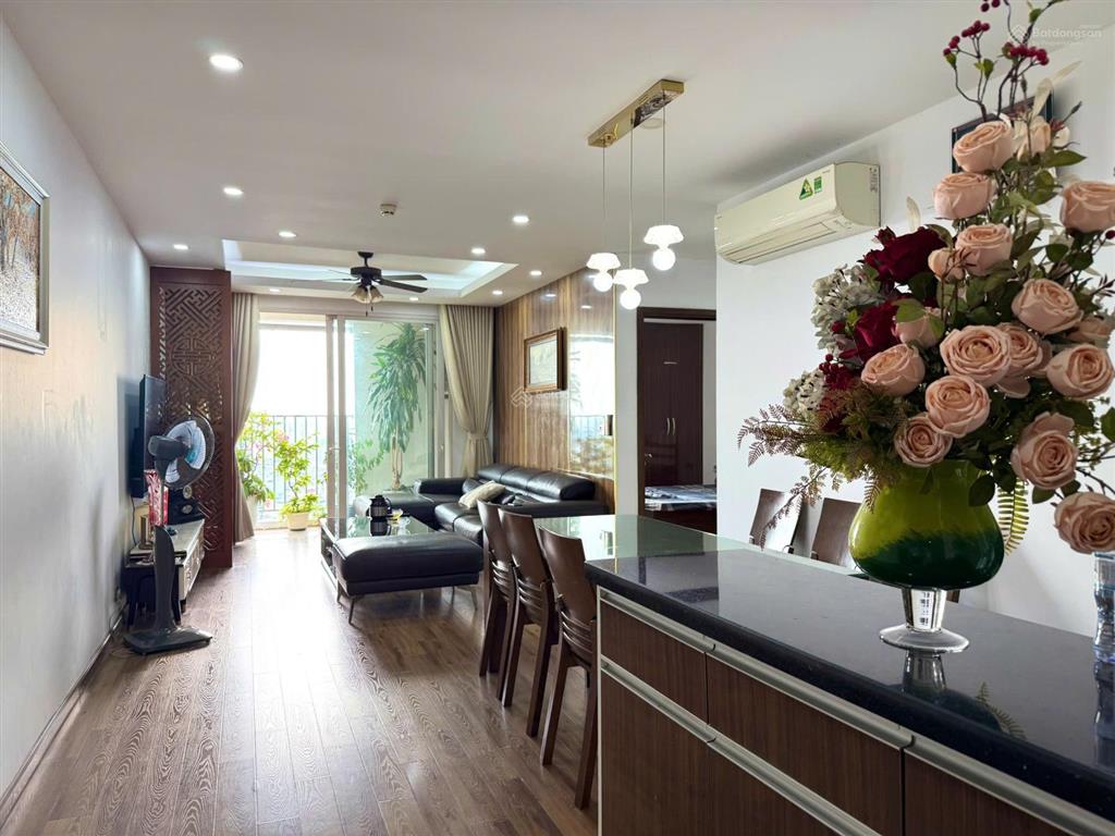 Cần bán nhanh căn góc đẹp tầng trung đẹp tòa n02 t1 taseco land ngoại giao đoàn giá tốt