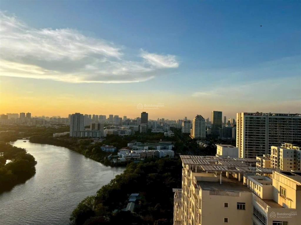 Cần bán chung cư riverside residence view sông nhà đẹp. 0919 331 *** anh phương
