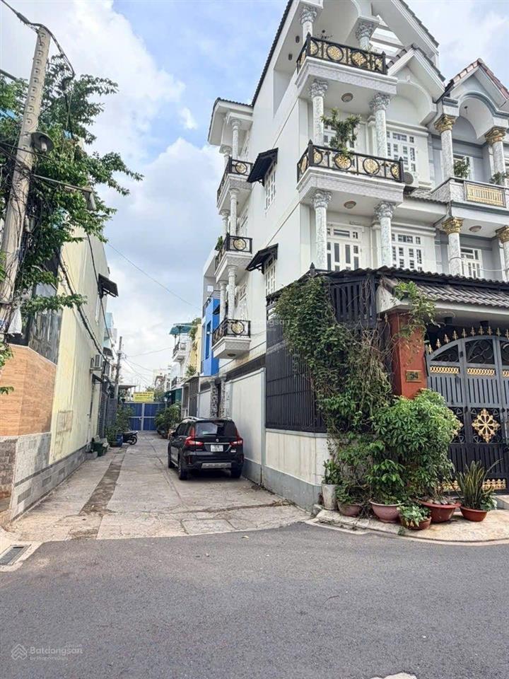 Bán lô đất 107 m2, 5 tỷ 9, hẻm xe tải thông. ngà xem đất trực tiếp