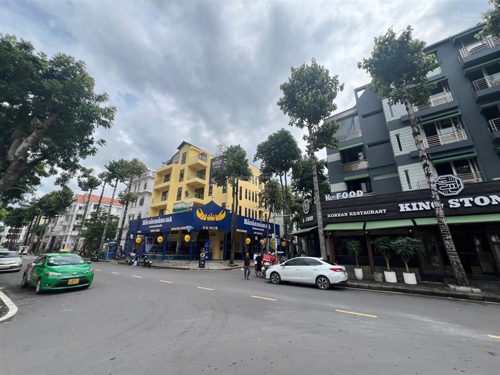 House for sale, 312 m², Quận 7