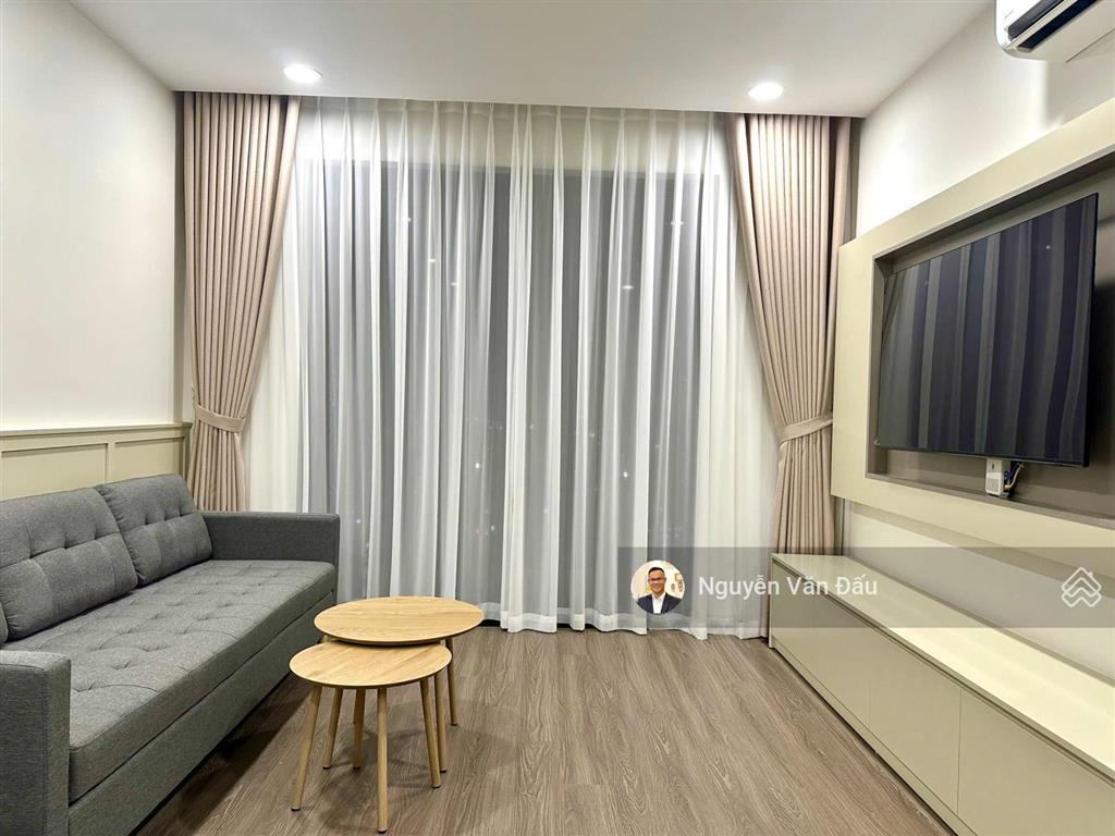 Bán căn góc 2pn fpt plaza 3 tầng cao, đầy đủ nội thất đẹp bđs rồng đỏ chuyên căn hộ fpt plaza 3