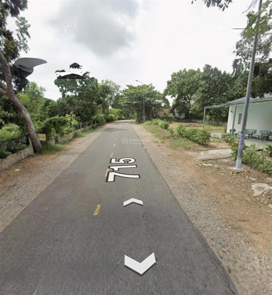 Bán 1500m2 có 400m2 thổ cư giá ngộp mặt tiền 715. 0974 090 ***