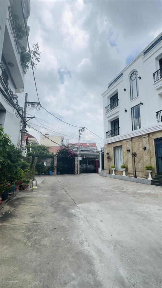 Bán đất sát hoàng diệu 2 thủ đức 60m2 hẻm xe hơi xây dựng 4 tầng