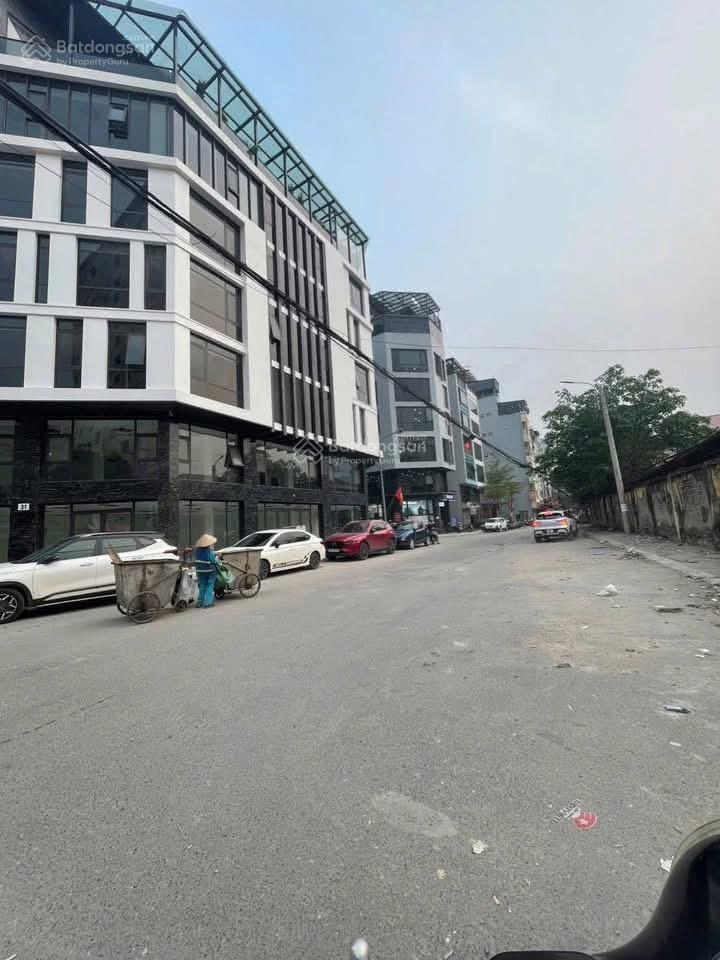 Bán đất phân lô kim giang dt 70 mét/ mt 5 mét / vỉa hè giá 18 tỷ