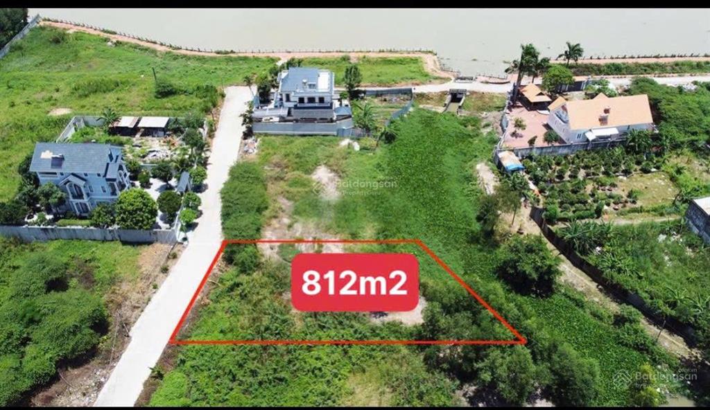 Bán đất đường số 9, hiệp bình phước, thành phố thủ đức. dt 812m2 giá 33 tỷ.