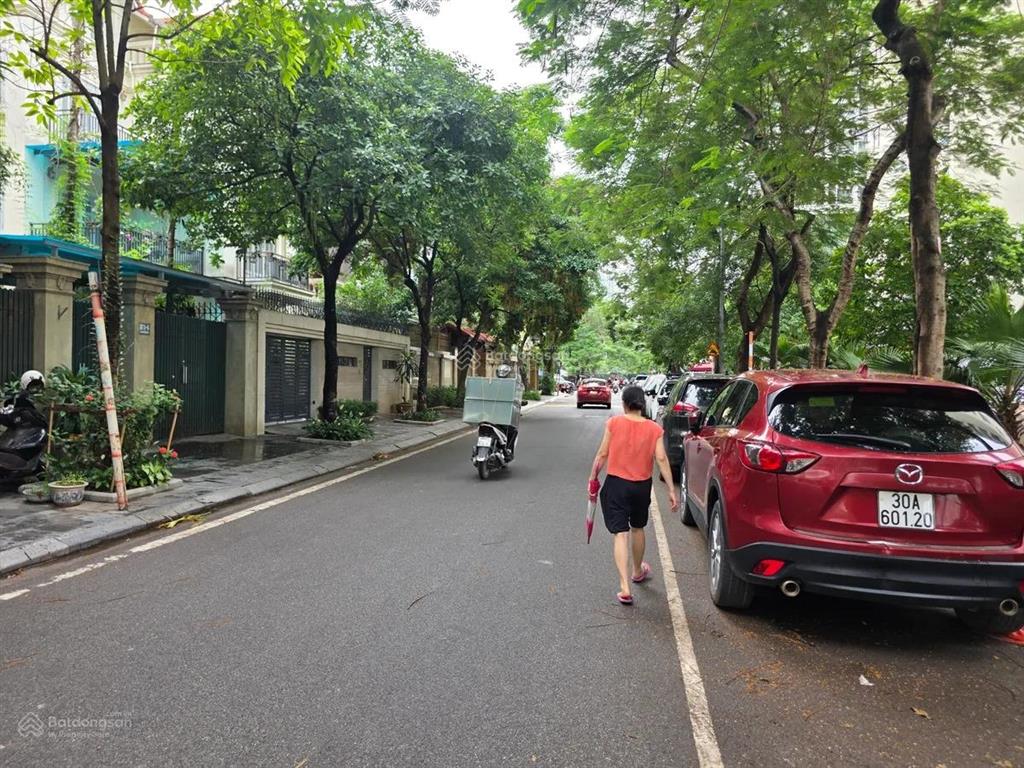 Bán biệt thự khu đô thị Mễ Trì Hạ , Nam Từ Liêm , 181m ,5 tầng ,thang máy, mt10m, giá 74,5 tỷ