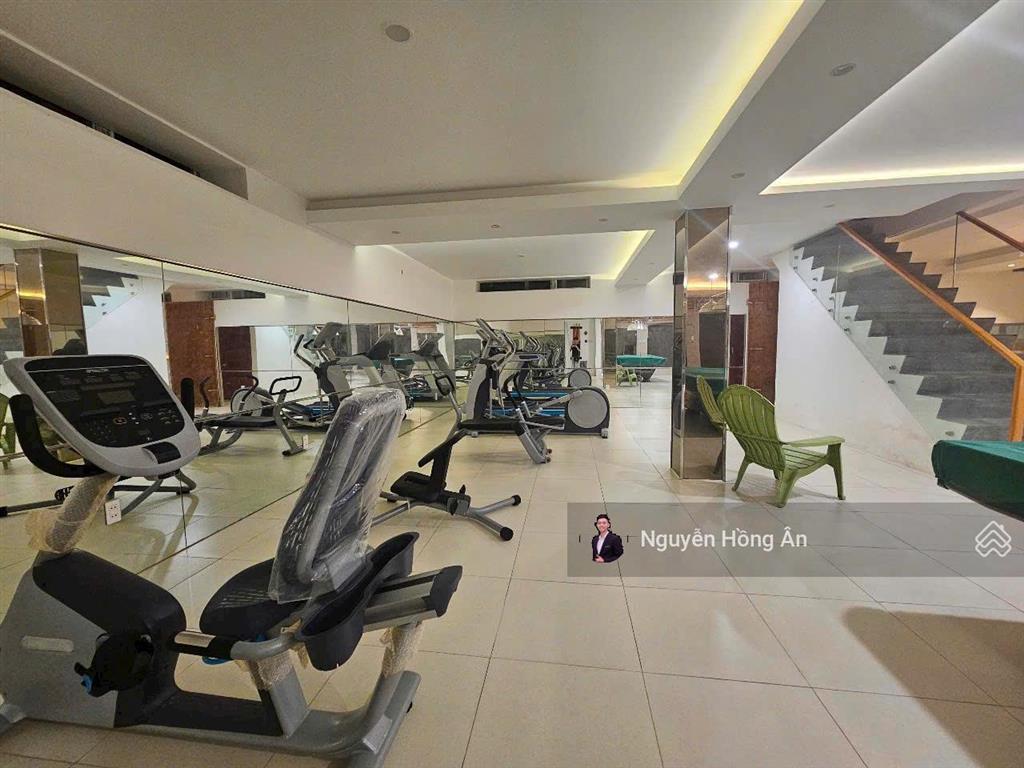 Bán biệt thự 3 tầng vị trí vip trực diện biển nha trang kđt an viên nha trang 300 tỷ