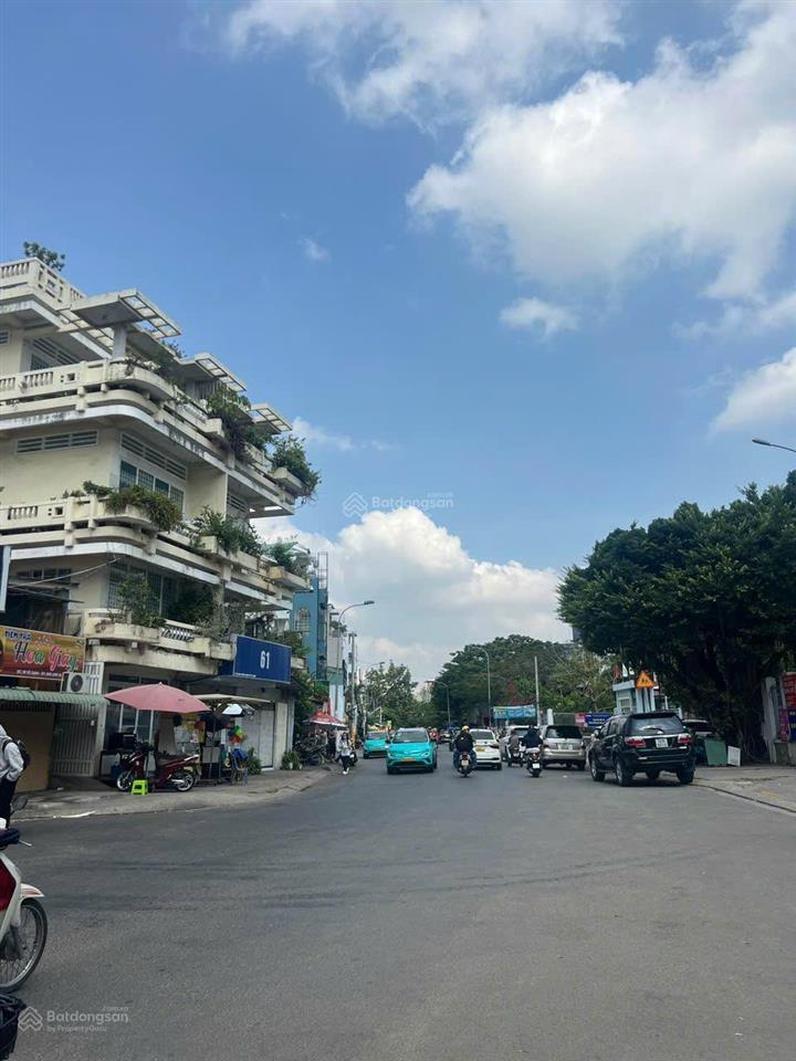 Bán gấp nhà mt d2 d3 p25 qbt hđt 40 triệu/tháng ngang trên 4m kc 4 tầng giá bán 19 tỷ
