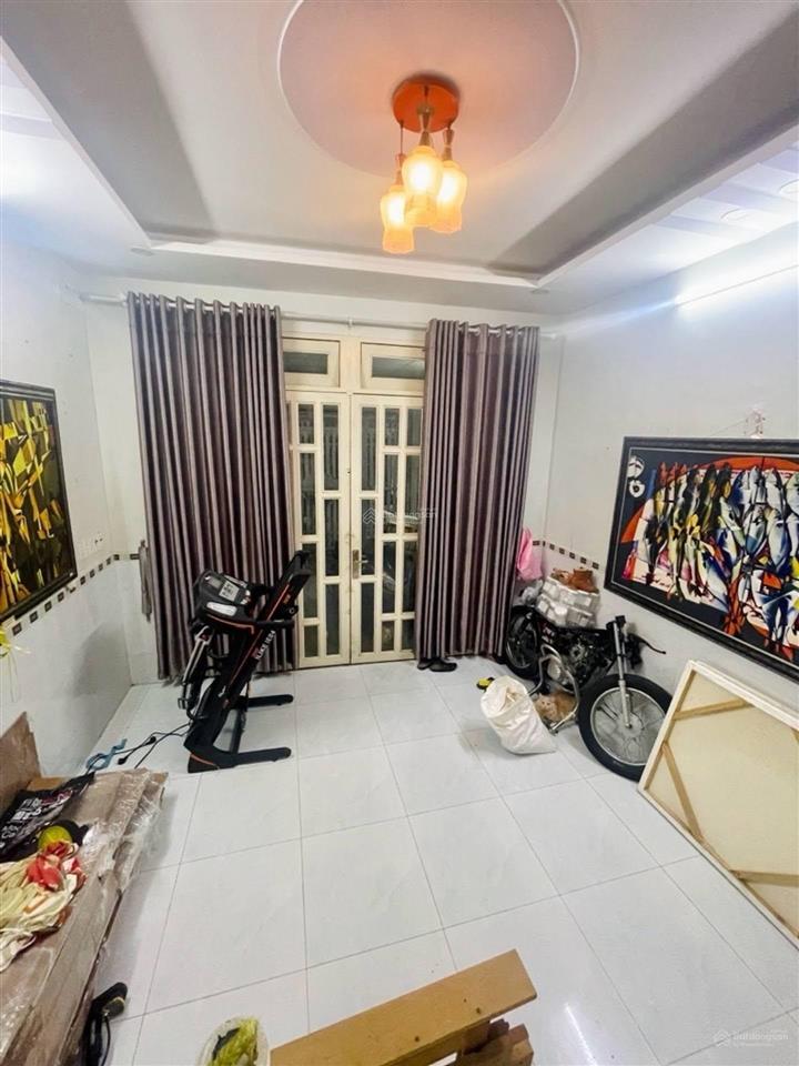 Bán nhà 2 mặt hẻm xe hơi thông thoáng4 x 162 tầngchỉ 5.x tỷ ngay chợ tân trụphường 15 tân bình