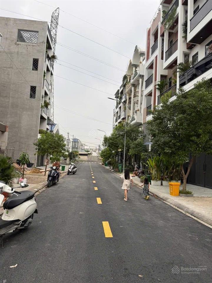 Hxh 12m thạnh xuân 21 ngay picity dt 6x27m. giá chỉ 5.5 tỷ