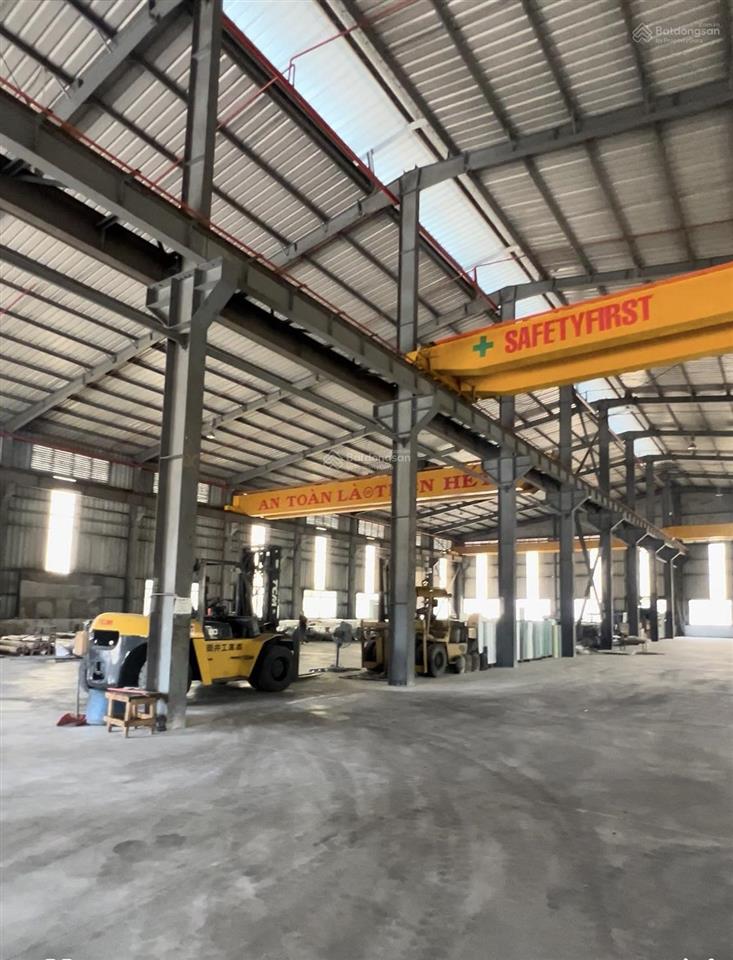 Bán xưởng 5000m2. khu công nghiệp tân đức. đức hòa. long an