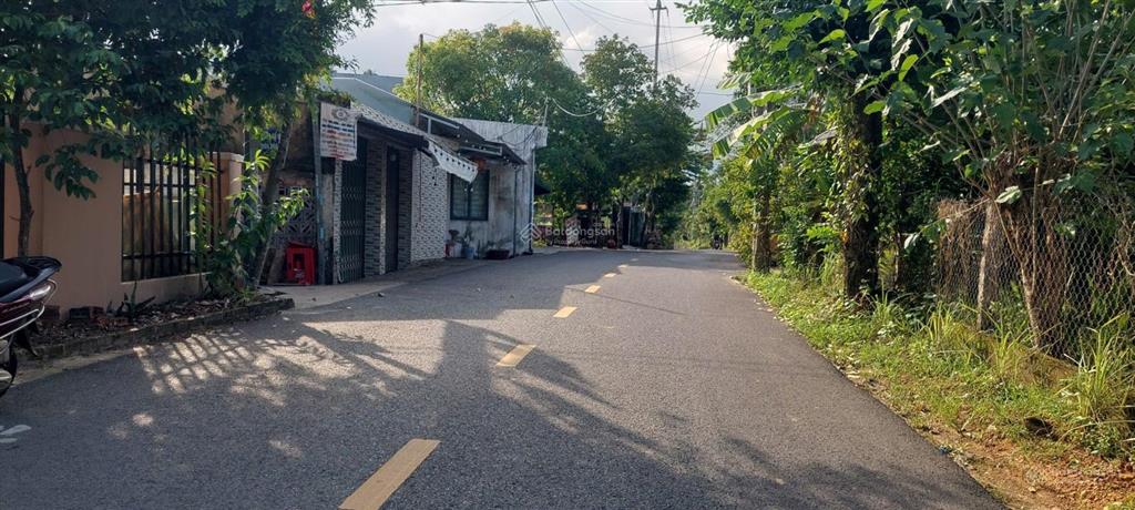 Bán nhà mặt tiền đường nhựa dh5 đông dân, 172m2 ngang 7m