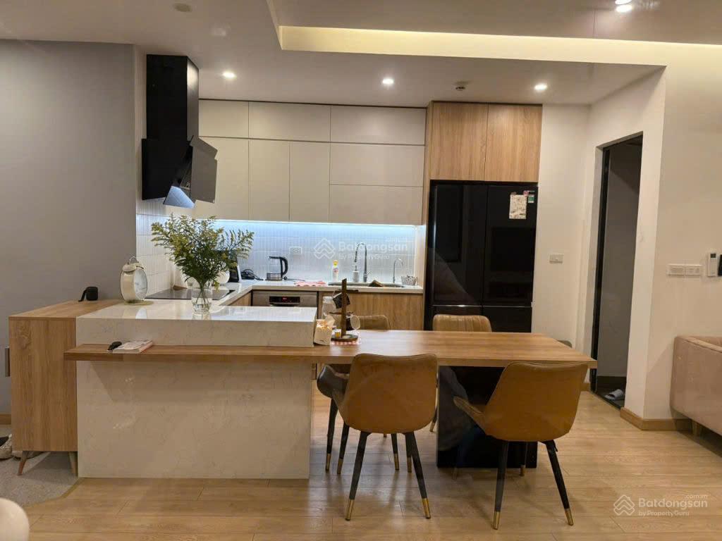 Chủ nhà gửi bán gấp căn hộ 2 ngủ 2 vs dự án ct8, đình thôn, mỹ đình, dt 81m2, 0987 055 ***