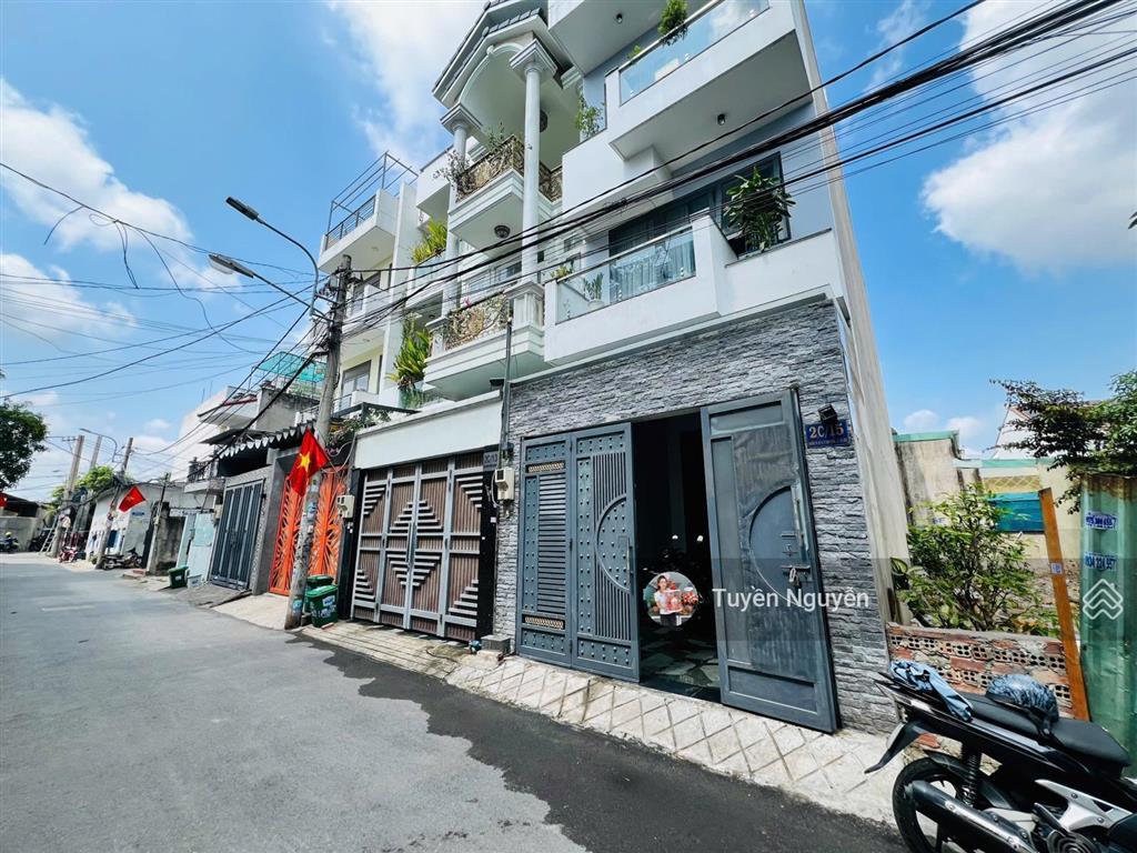 Bán nhà 4 tầng đường số 39 linh đông tặng full nội thất xịn sò kdc đồng bộ cao tầng gần vành đai 2