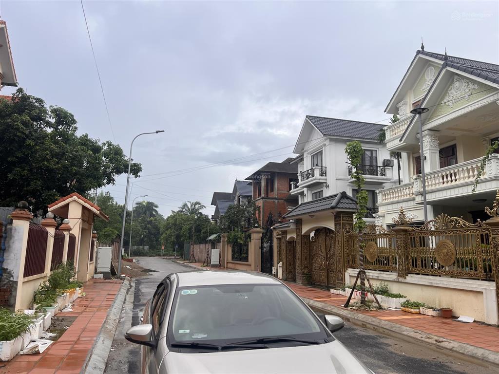 Cần tiền bán rẻ biệt thự đơn lập 319m2, giá 10,8 tỷ, vigracera tiên sơn, bắc ninh
