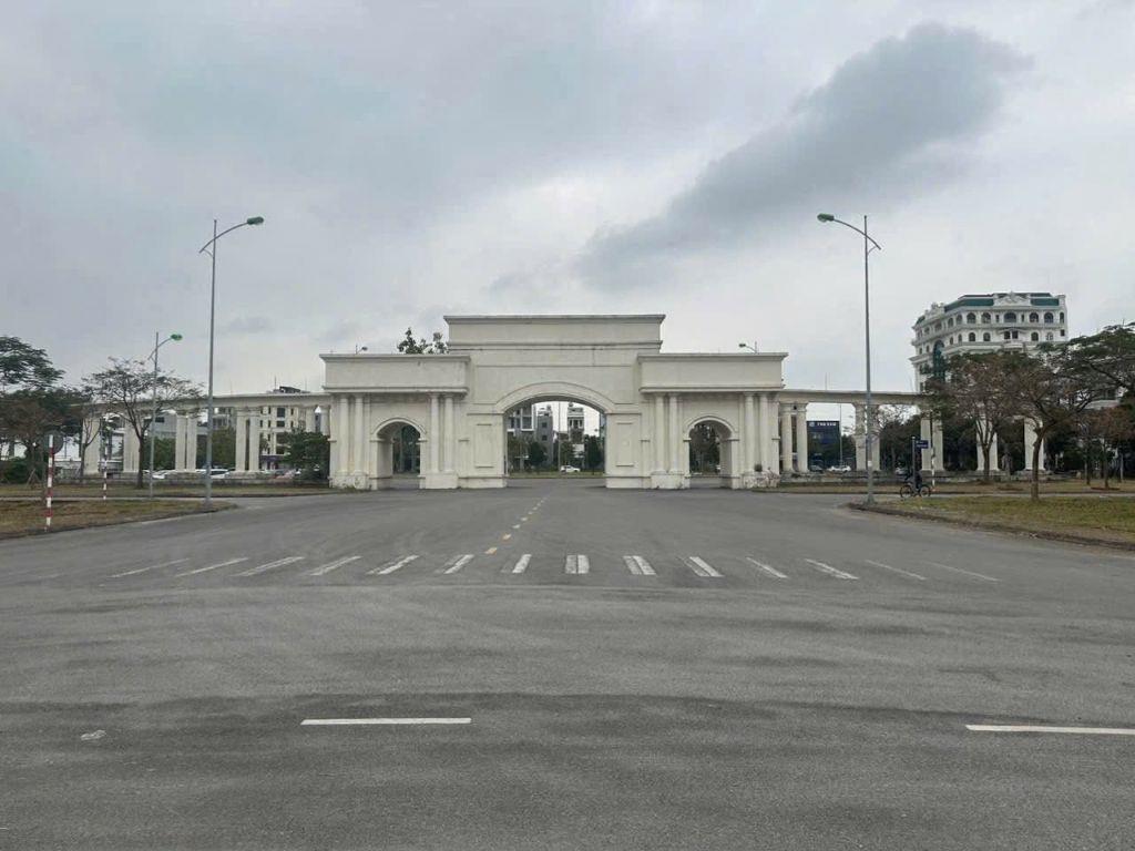 Bán đất biệt thự Đỉnh Long, ph Tân Bình, TP Hải Dương, 176m2, mt 11m, hướng tây, đường 15.5m