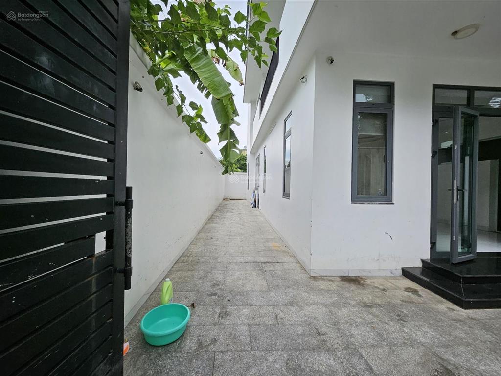 Bán biệt thự 212m2 kdc liên phường gần global city quận 9 giá 23 tỷ