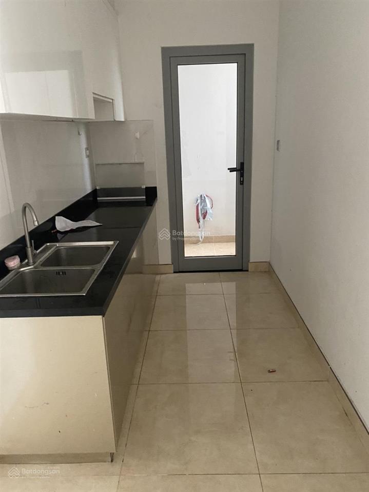 Cần bán gấp căn 2pn 68m2 ntcb view sông giá chỉ 3,25 tỷ