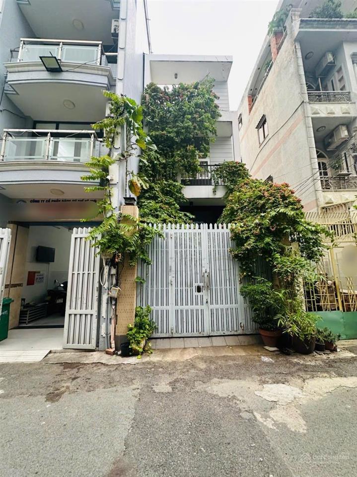 Bán nhà mặt tiền khu vực tân sơn nhì dt 4x21m nhà 2 lầu giá 9 tỷ tl