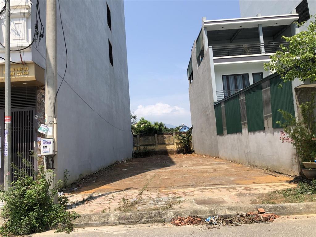 Chính chủ bán lô đất chỉ 2,5 tỷ view hồ tại hòa lạc, gần đại học quốc gia và khu công nghệ cao
