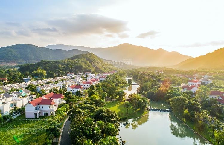 Chính chủ cần bán gấp căn biệt thự xanh villas 255m2 giá tốt, vị trí đẹp không lỗi phong thủy.