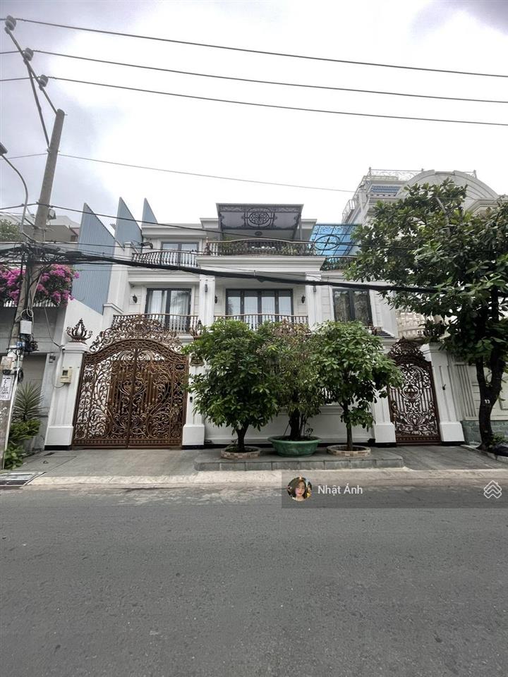 Hàng hiếm bán khuôn đất đẹp khu compound 226 lê văn sỹ, p1, tân bình 12x17m giá 44 tỷ tl