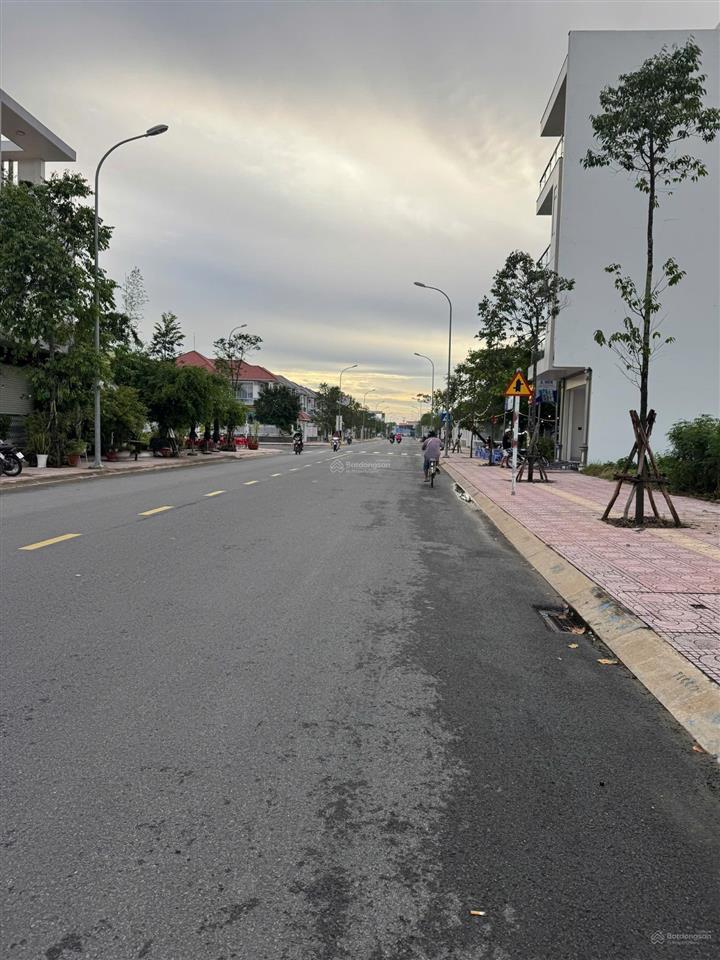 Bán đất nền 115m2, 3 tỷ giá ưu đãi tại đường nguyễn trãi, phường 3, gò công, tiền giang