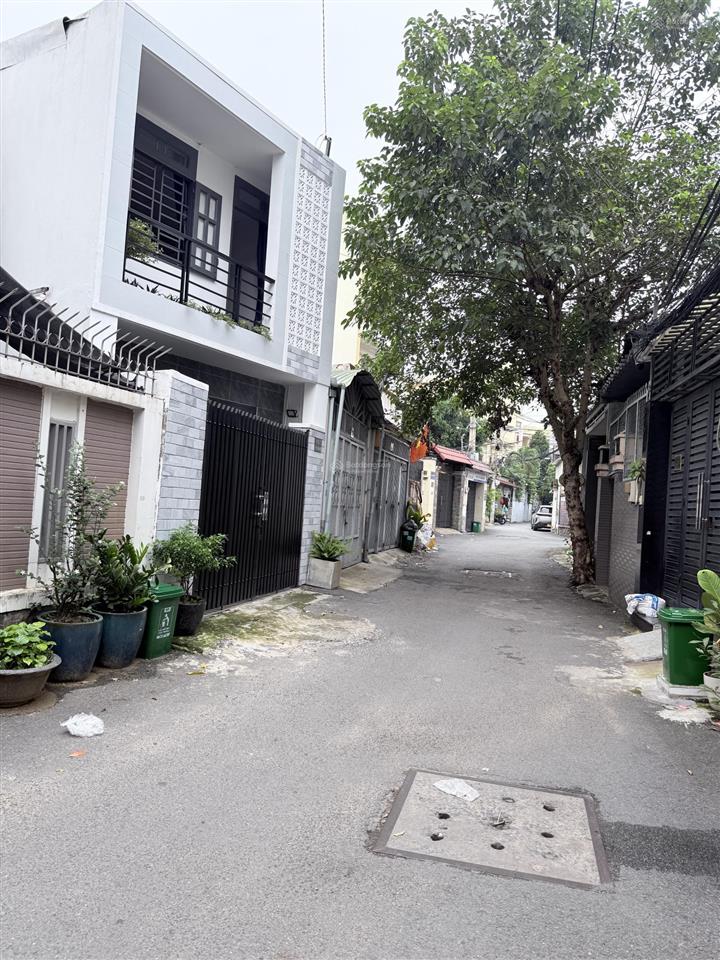 Nhà mặt tiền đường 19 hxh 2 tầng linh chiểu gần vincom thủ đức chỉ 3,75 tỷ