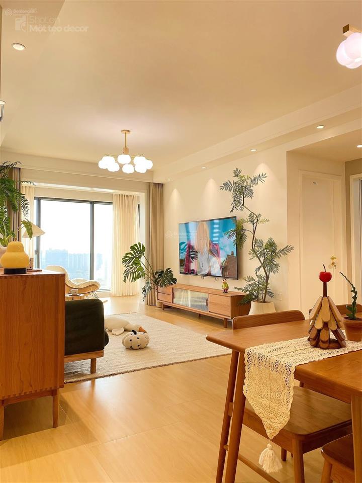 Продаётся квартира, 3 спальни, 96 м², Hai Bà Trưng