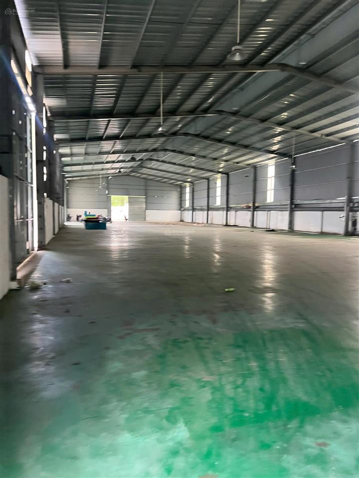 Bán nhà xưởng bến cát, bình dương cũ, đất 4.900m2, xưởng 3.000m2 giá 35 tỷ
