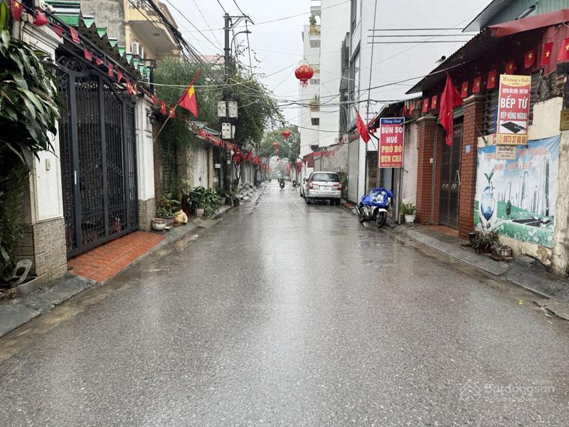 Bán gấp đất nguyễn văn linh 80m2 (sd 92m2) sát ql5a, vị trí vàng kinh doanh, di chuyển thuận tiện