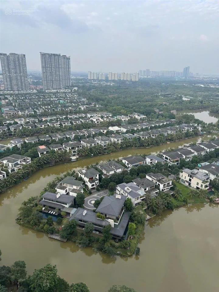 Ngon bổ rẻ, view hoa hậu giá hời. sky forest residences ecopark studio giá 2,4 tỷ bao phí full đồ