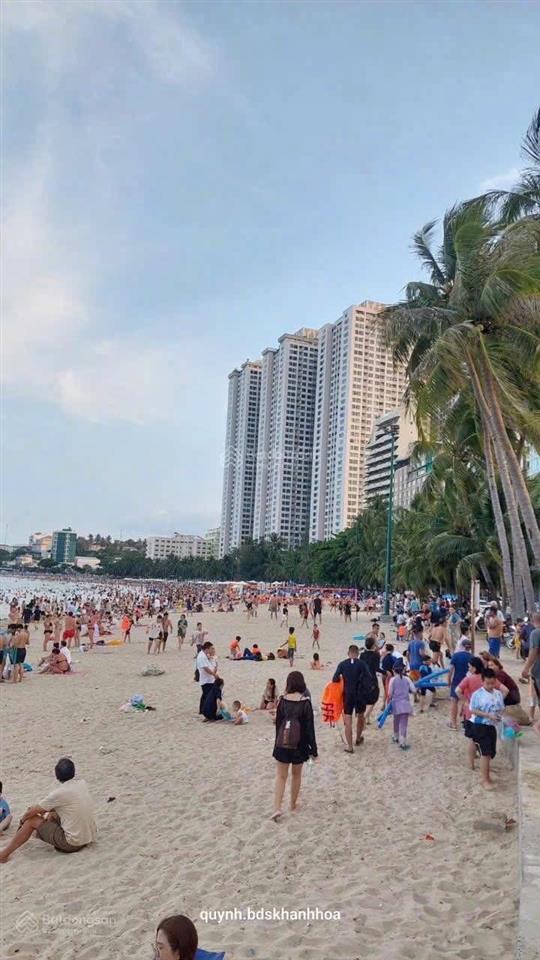 Bán đất xây căn hộ, ks 165m2 giá 14,5 tỷ tại nha trang. đường đặng tất gần bãi tắm hòn chồng.