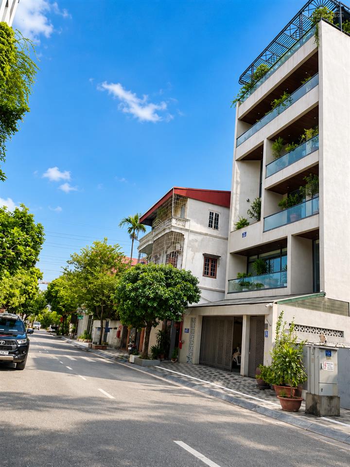 Đất đẹp phú thượng tây hồ 221m mt 12m ô tô tải vào nhà hàng f0 giá đầu tư