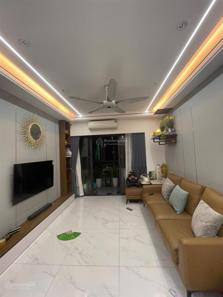 Bán cc 2pn, 1wc, 70m2 tại phường văn quán, hà đông, giá 3,9 tỷ, bao đẹp hot!