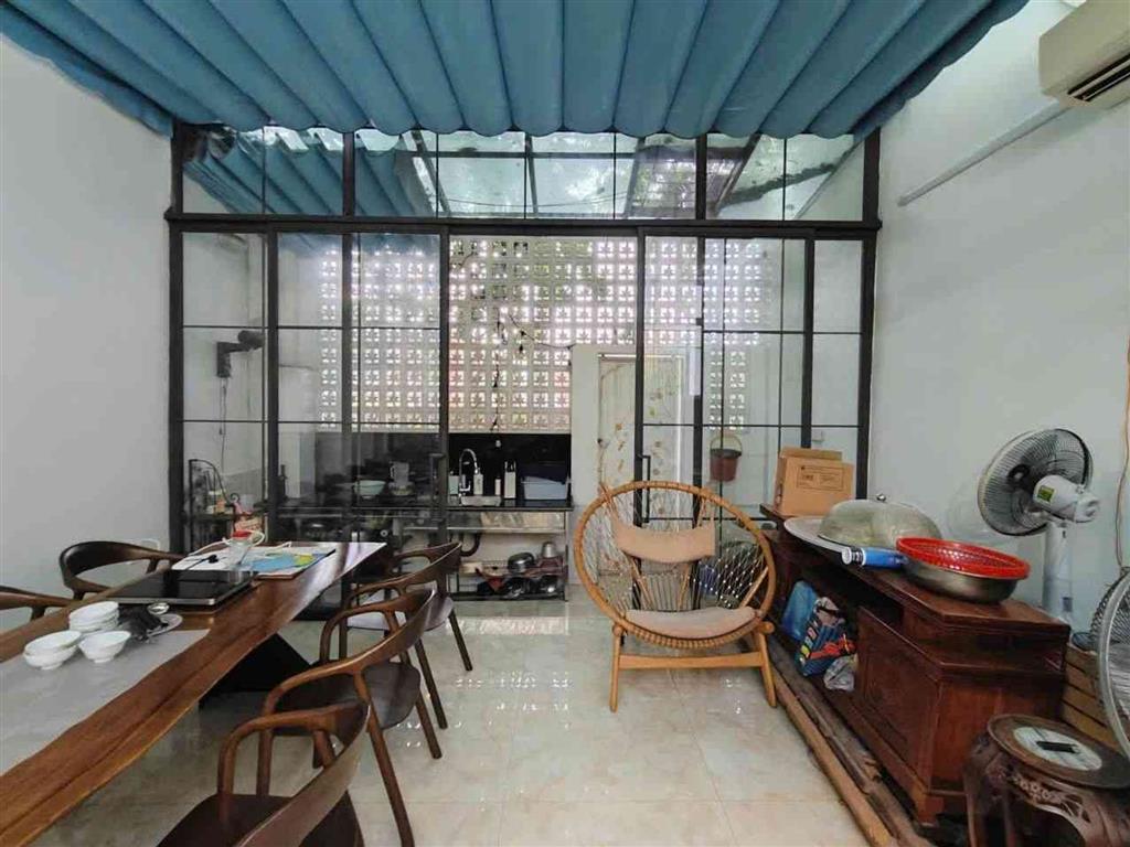 Mặt đường Hoàng Thế Thiện - 142m2, 2 mặt thoáng, vị trí vàng phố khách sạn