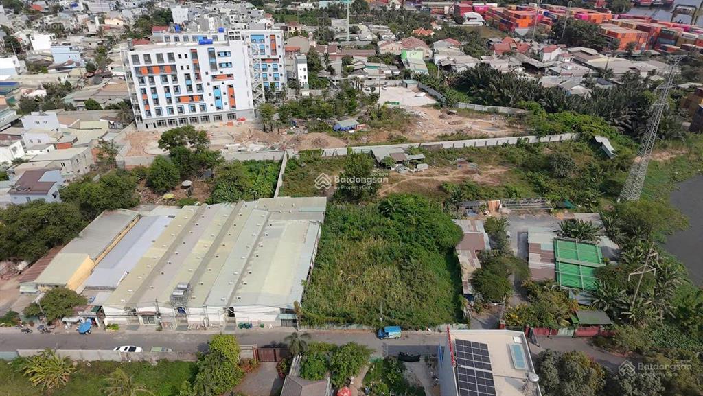 Siêu phẩm ngang 30m, thổ cư, vuông vức, hẻm rộng 8m, cách mặt tiền đường số 2 chỉ 70m, gần ga metro