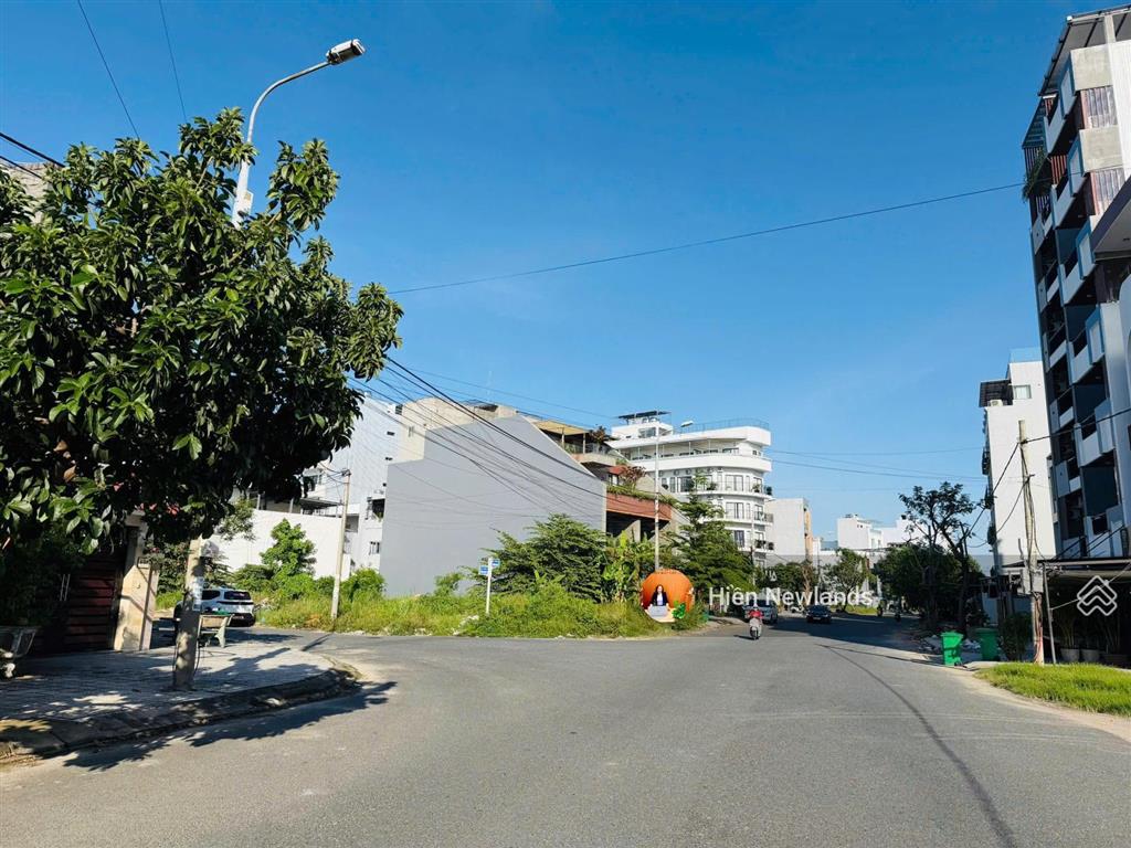 Bán rẻ 125m2 đất mặt tiền đường đoàn khuê khu nam việt á sát sông hàn sạch đẹp chỉ 76tr/m2