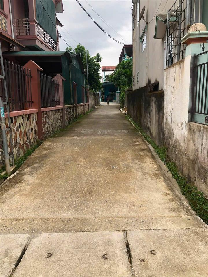 Bán lô đất 513,6m2 ( thổ cư 236m) Thuộc Đội 5 – Xã Thanh Hưng – Điện Biên.