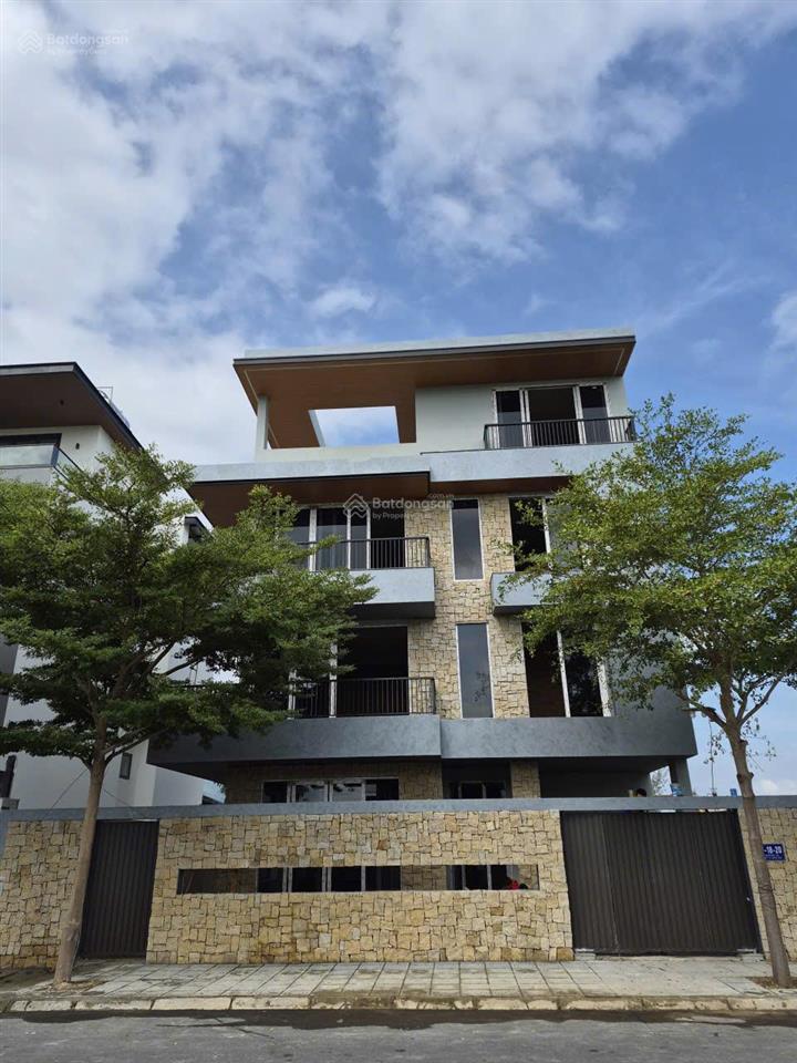 Hạ giá 1,5 tỷ bán nhanh nhà biệt thự 300m2 view công viên kđt an bình tân, kề bên sun charmora city