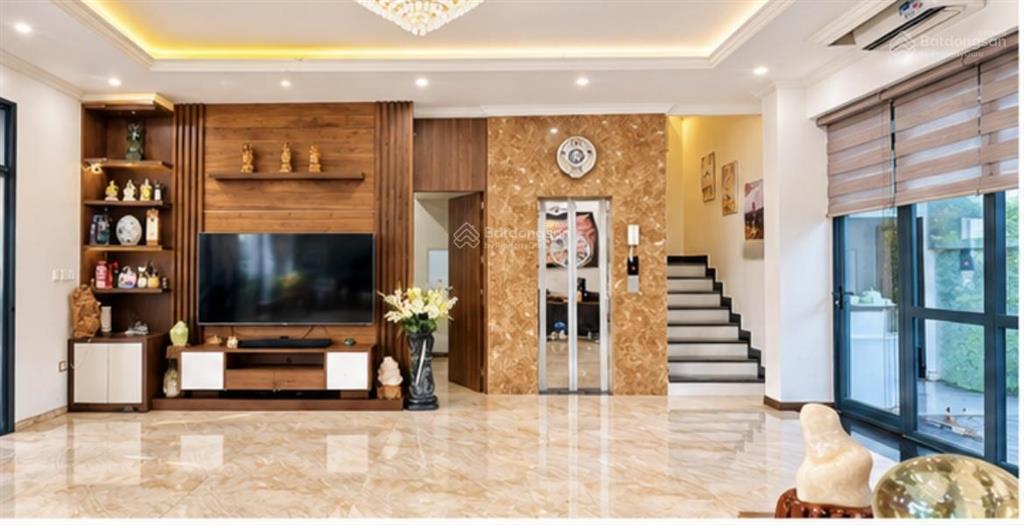 Biệt thự giá tốt khu manhattan dt 144m2 giá 21.x full nội thất thang máy