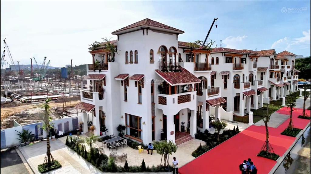 Blanca city độc quyền căn nhà phố biệt thự song lập mặt tiền trục chính 50m và trục 27m chỉ 24 tỷ