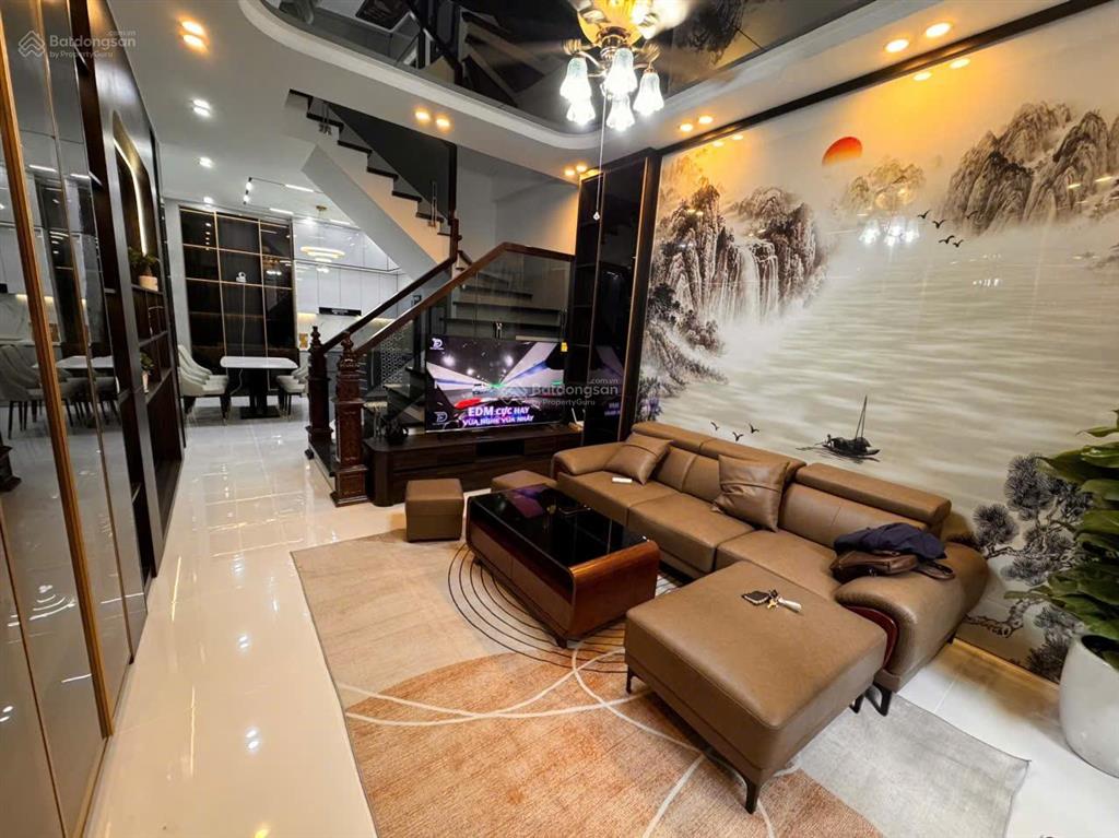Bán nhà nhật tảo 35m 5 tầng mặt ngõ kinh doanh chỉ 7 tỷ tặng full nội thất sang xịn.