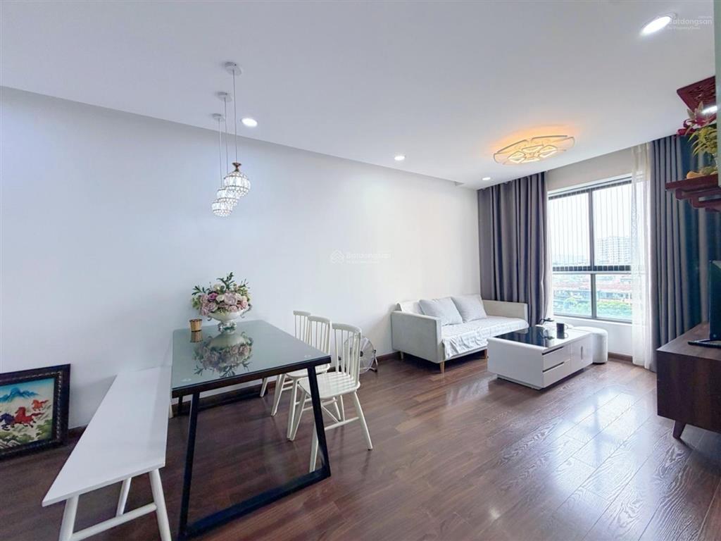 Hàng hiếm căn hộ 2pn mới đẹp full nội thất chung cư five star kim giang 6 tỷ
